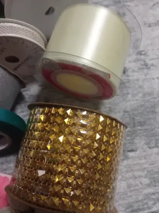 Lotes de cintas y adornos para manualidades