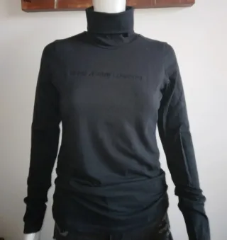 Camiseta Pepe Jeans cisne negra