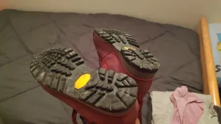 Botas de montaña Garmont. Talla 37.