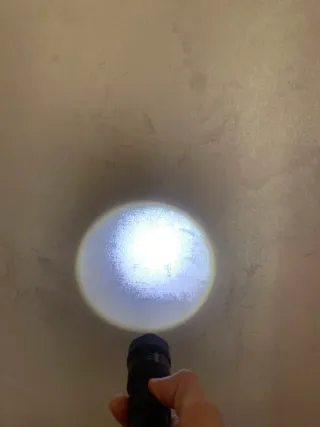 Linterna LED potente