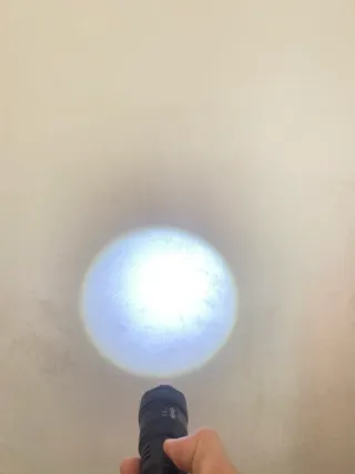 Linterna LED potente