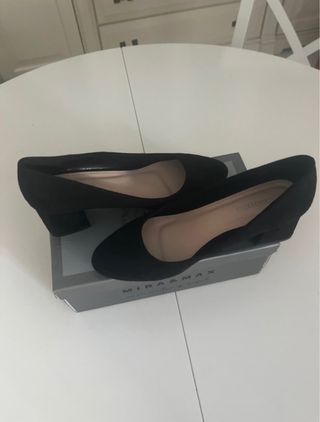 Tacones negros (Talla 38)
