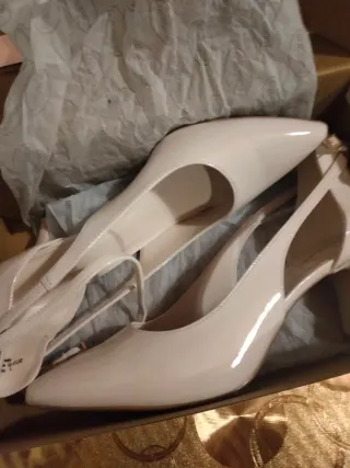 Zapatos de tacón Graceland beige