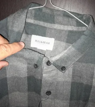 Camisa de cuadros gris