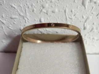 Pulsera CHAPADO Oro. Estilo Cartier.