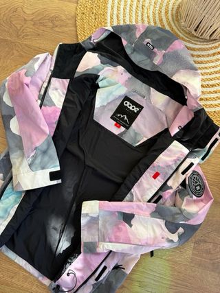 Chaqueta de Ski y Snowboard DOPE. Talla S