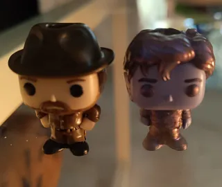 Mini Funko Pop Stranger Things Hopper y Steve