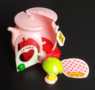 Casita del te Geyper rosa figura pvc