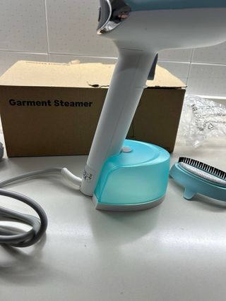 Stiratore Verticale AROEVE 1500W