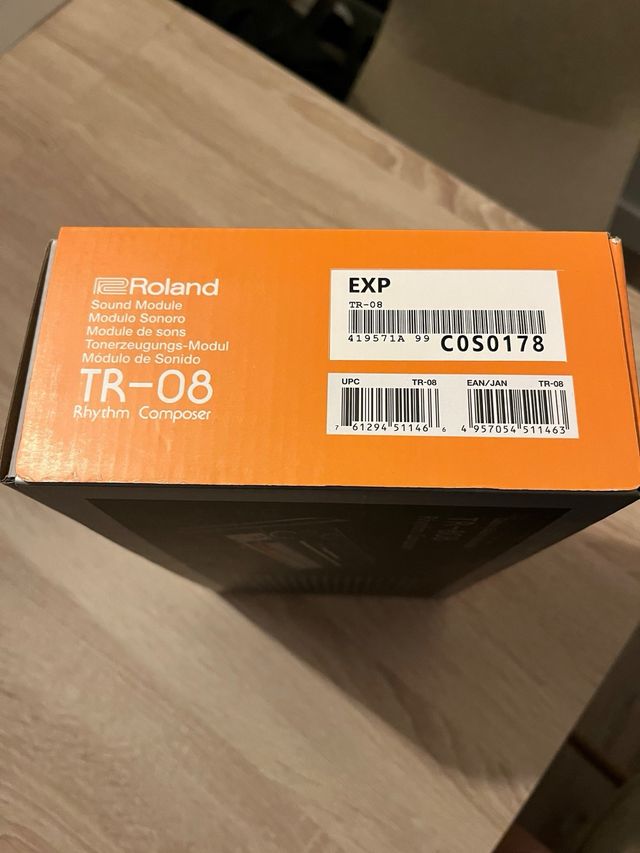 Roland TR-08 Rhythm Composer