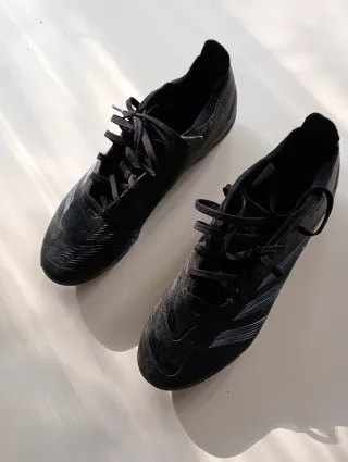 Botas de fútbol Adidas Predator Negras