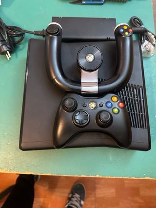 Xbox 360 Slim 250GB