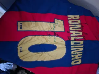 Camiseta FC Barcelona Ronaldinho Firmada