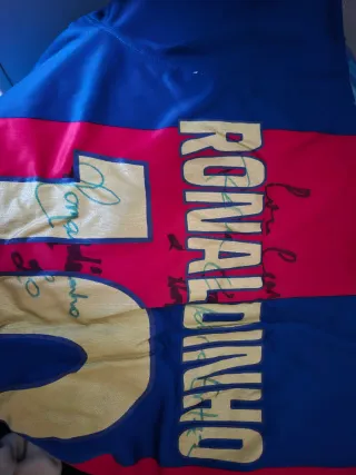 Camiseta FC Barcelona Ronaldinho Firmada