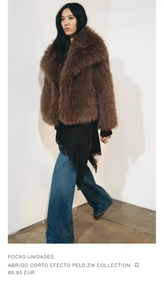 Abrigo corto efecto pelo zw colección T/XS zara