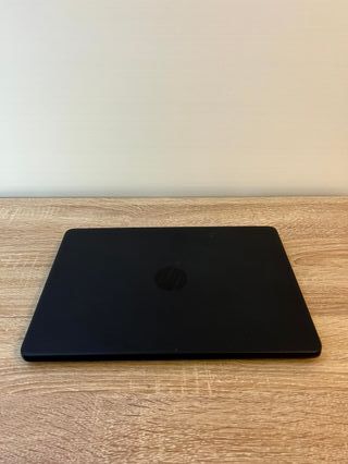 Portátil HP 14” 2022: Ligero, fiable y listo!!