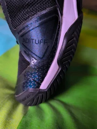 Zapatillas Adidas Barricade Club Negras/Rojas