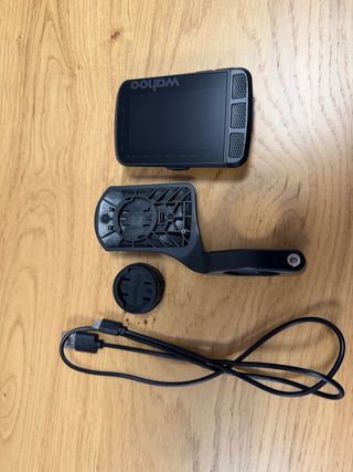 Ciclocomputador Wahoo ELEMNT ROAM v1