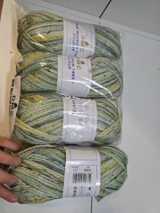 Lote 4 ovillos DMC Mini Magnum Tweed Colour