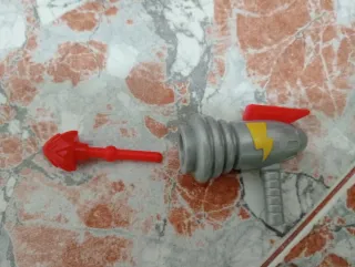 Superthings Coche Robot con Muñeco y Lanzador