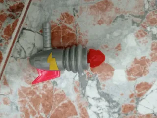 Superthings Coche Robot con Muñeco y Lanzador