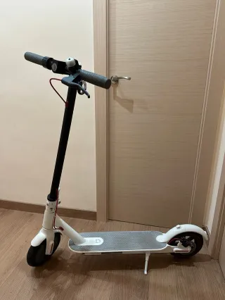 Patinete Eléctrico Xiaomi M365 Blanco