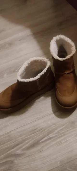 Cozy boots con plataforma de Zara