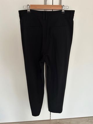 Pantalón negro