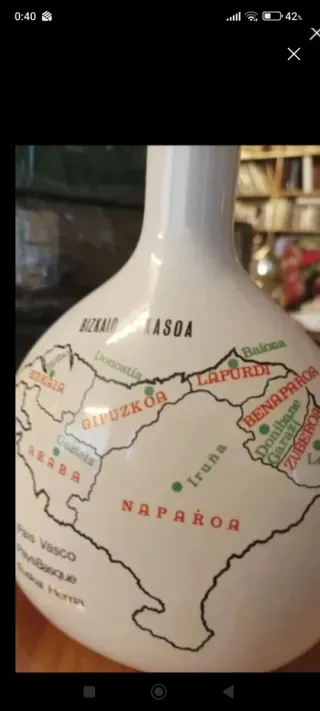 Botella mapa País Vasco. "Bonita para regalo"