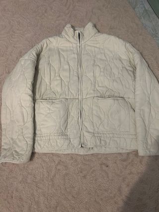 Chaqueta acolchada blanca