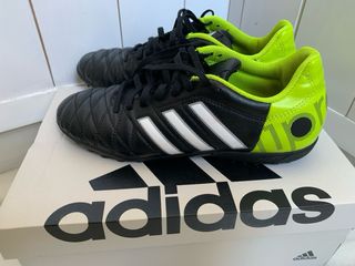 Botas de fútbol Adidas Talla 39 1/3