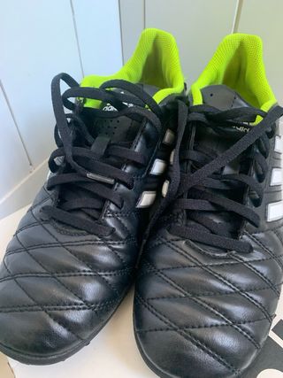 Botas de fútbol Adidas Talla 39 1/3
