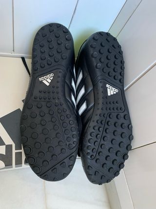 Botas de fútbol Adidas Talla 39 1/3