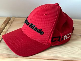 Gorra TaylorMade Qi10 Roja