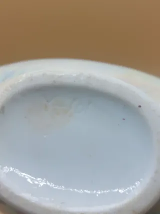 Lampada ad olio in porcellana ceca decorativa