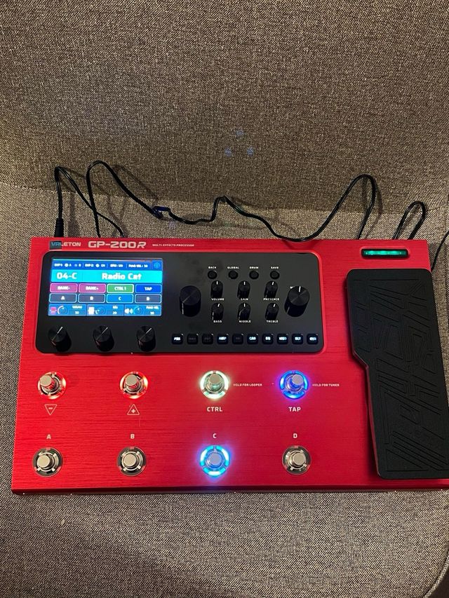 Valeton GP-200R Procesador Multi-Efectos Guitarra