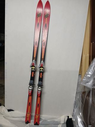 Esquís Merlin IV USA