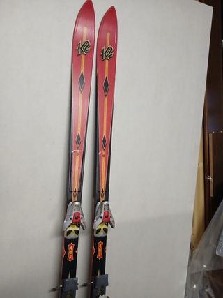 Esquís Merlin IV USA