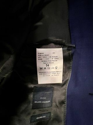 Traje de vestir azul oscuro para hombre