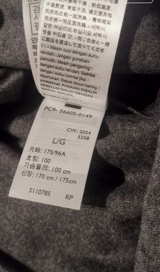 Camiseta Levi's gris oscura talla L con etiqueta