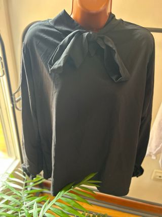 Blusas Manga Larga con Lazo