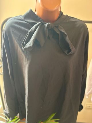 Blusas Manga Larga con Lazo