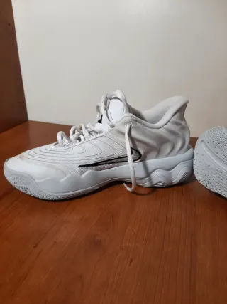 Nike Giannis Immortality 4 Scarpe da Ginnastica