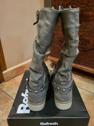Botas Refresh taupe talla 39