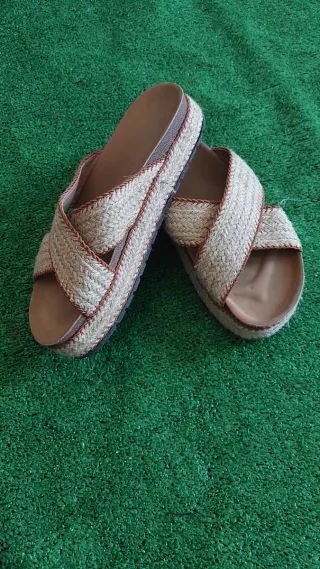 Sandalias Beige/Marrón Talla 39