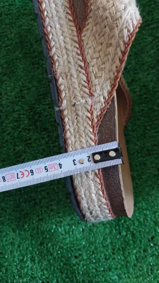 Sandalias Beige/Marrón Talla 39