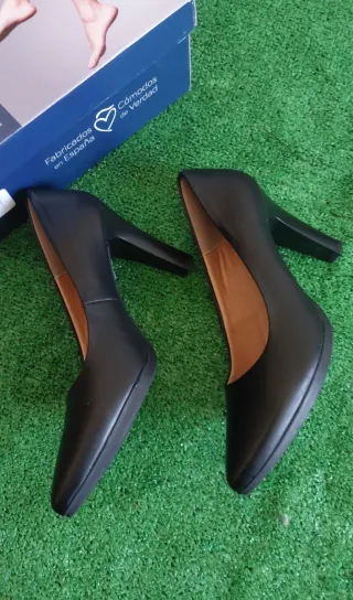 Zapatos Chamby Talla 39 Negros