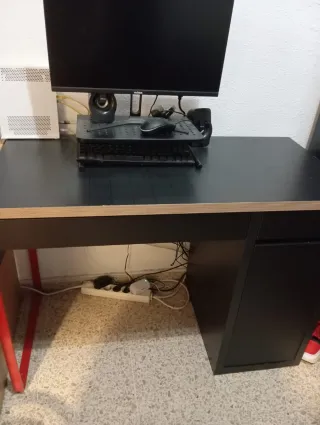 Escritorio Ikea Micke Negro