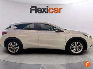 Infiniti Q30 1.6T 90kW (122CV) PREMIUM