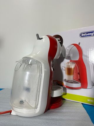 Cafetera Dolce Gusto Mini Me DeLonghi Roja